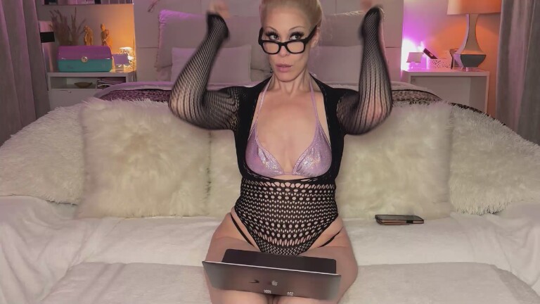 Perfektra's Streamate show and profile