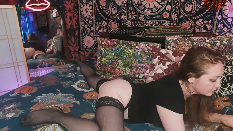 SilaSwitch's Streamate show and profile