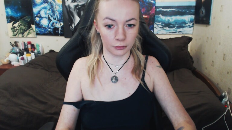 BringingLuck's Streamate show and profile