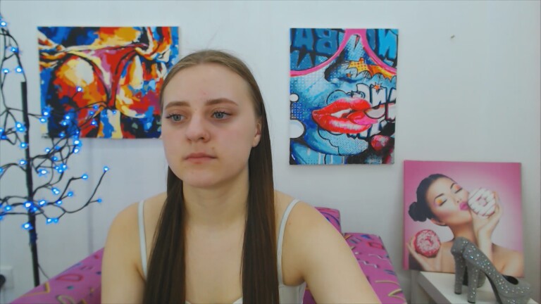 ArinaBelly's Streamate show and profile