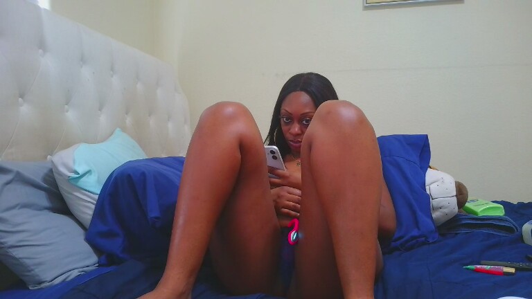 Prettylondond's Streamate show and profile