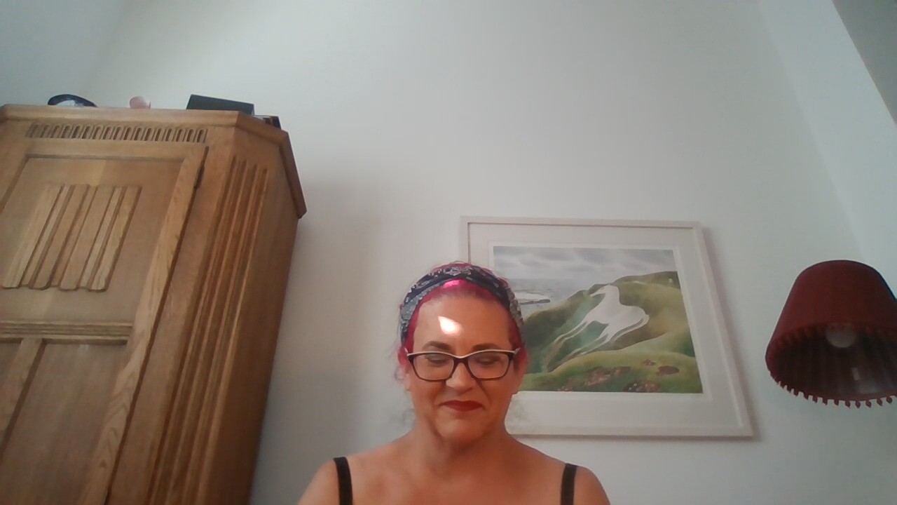 KinkyCorina