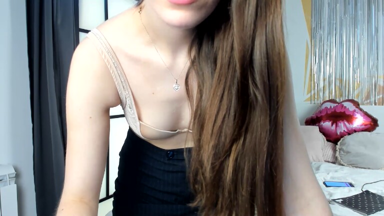 JennyferDreams's Streamate show and profile