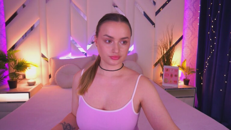 AlisaRiden's Streamate show and profile