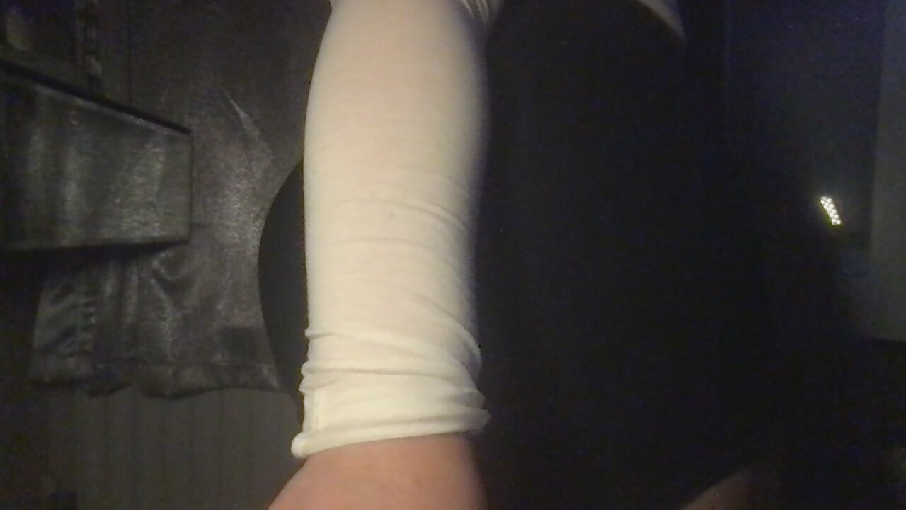 MistressLouUK